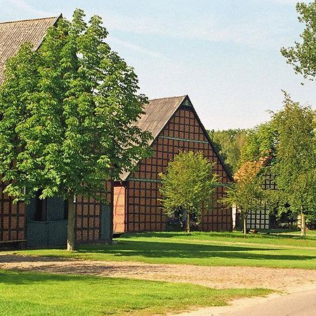 Landhotel Markthof Satemin Wustrow (Fischland) Exterior photo