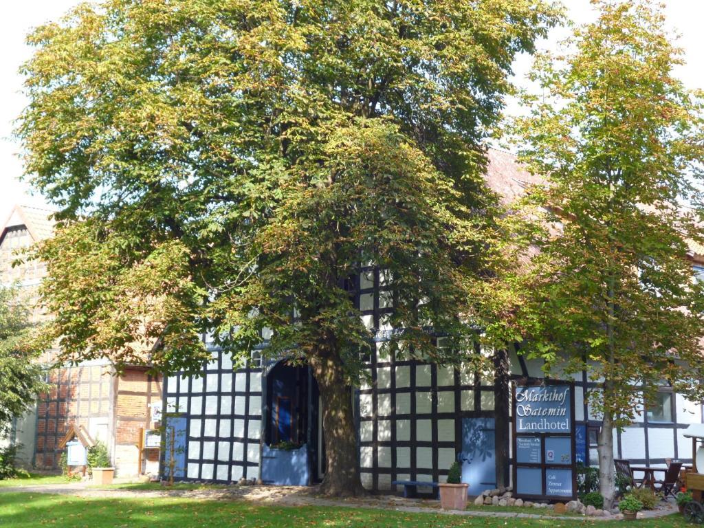 Landhotel Markthof Satemin Wustrow (Fischland) Exterior photo